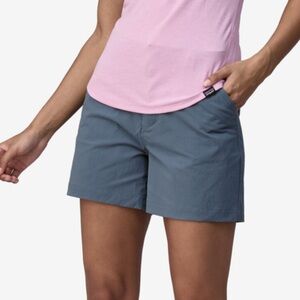 Patagonia Quandary Shorts Women’s 6 in Blue